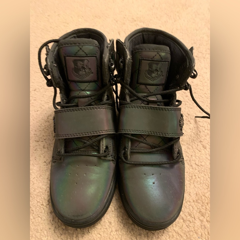 Vlado Atlas shoes, kids size 13Y, iridescent
